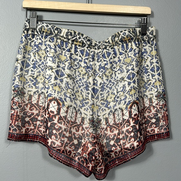 Joie Women’s Size M Lindee Tile Paisley 100% Silk Lined Drawstring Shorts - Picture 2 of 10